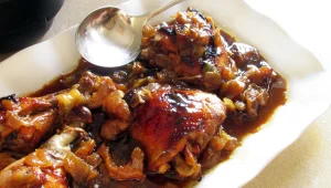 מתכון לעוף מזוגג עם תפוחי עץ בשקית קוקי