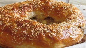 מתכון לטבעת פילאס במילוי גבינות ופטריות