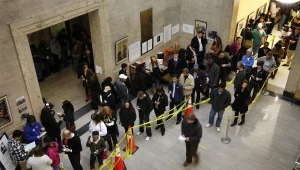 שונאים תורים? שכרו מישהו לעמוד