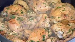 מתכון לחלקי עוף עם זיתים וארטישוק