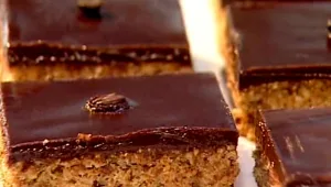 מתכון לריבועי פקאן ושוקולד