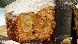 מתכון לעוגת דבש עם אגוזים