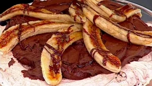 מתכון לעוגת מרנג שוקולד עם בננות