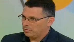 סער מגיב לביקורת: "גם על הגולן וירושלים יש ויכוח ועדיין תלמידים מבקרים שם"