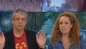 אורלי וגיא: האיש שביקש מכם לגעת בבר רפאלי