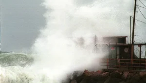 הקים תחנה מטאורולוגית על גג ביתו