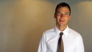 הבגד המושלם לקיץ: חולצה מקררת