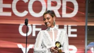 המעצבת האהובה על ביונסה מציגה לראשונה בארץ