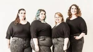 "ביזיון! מעודדים להשמנה": חנות ישראלית למידות גדולות פרסמה תמונות של נשים במידה 56 ועוררה סערה ברשת