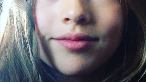 רק בת 10 וכבר כוכבת שמסעירה את הרשת: הכירו את הילדה הכי יפה בעולם