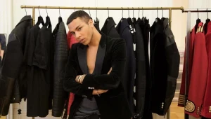 מילד שחור ומאומץ למעצב הראשי של המותג הצרפתי בלמיין: הכירו את סינדרלה של עולם האופנה