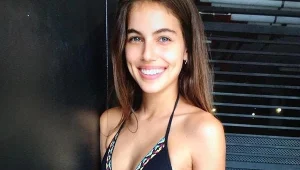 היא רק רוצה לרקוד ולתת ליהודה לוי פייט: שלומית מלכה בריקוד סקסי