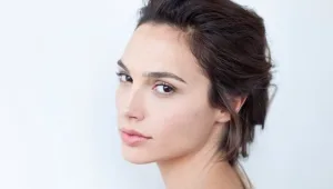 גל גדות משוויצה באינסטוש: כמה כסף היא תרוויח?