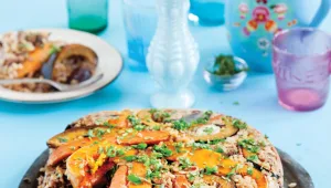 מתכון למקלובה עוף וירקות עם מיקס אורז מלא