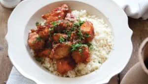 מתכון לטבחה בלקרעה • תבשיל פרגיות עם דלעת