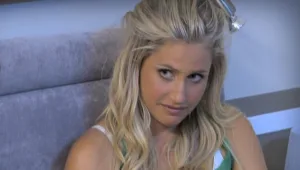 פרק 8: מכתב האהבה של אדי