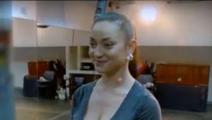 בפרק הבא: אנה ארונוב מלמדת את החנונים לרקוד