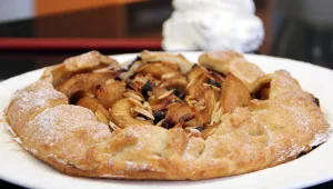 מתכון לפאי אגסים ואוכמניות