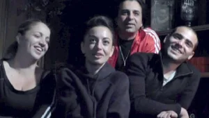 חי ב-LA LA לנד 2: הלוחש לסוסים