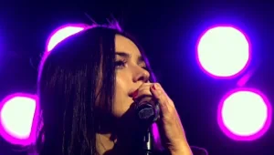 חי ב-LA LA לנד 2: שרית שרה "את המחר שלי"