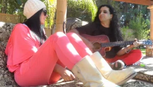 חי ב-LA LA לנד 2: שרית וזולטא הגרסה האקוסטית