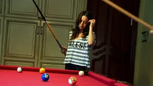 חי ב-LA LA לנד 2: מאיה נגד ניסים