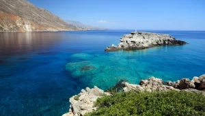 יוון צפויה להפוך למדינה אדומה - החוזרים מהן יחויבו בבידוד