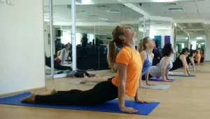 לנשום עמוק: יוגה להמונים