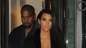 קים קרדשיאן שוב שכחה ללבוש חזייה