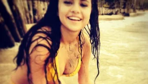 רגע לפני שייגמר: סלפי קיץ לוהט של הכוכבות