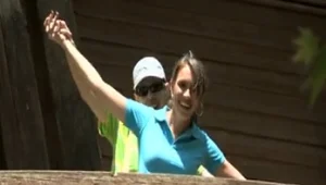 הצצה ליפה והחנון: קטיה וטל חיים בסרט רומנטי