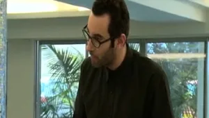 הצצה: החנונים הופכים לערסים