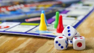 מונופול לבנות- עברי בדרך צלחה, לכי לספא