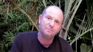 "אני לומד את הנושא של להיות אבא, אני לא טוב בזה כל כך"