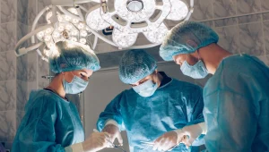 האנטומיה של בילינסון: האח הגדול מגיע לחדרי הניתוח