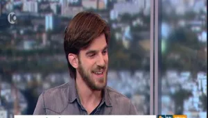 "מה שחקן עושה בקורס טיס?"