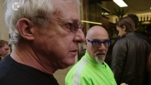 "זאת העבודה שלך להיכנס לפה"