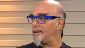 אהרוני מגלה איפה יש את אוכל הרחוב הכי טוב