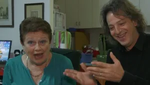 איך חיזרו לפני שהיו טלפונים סלולריים?