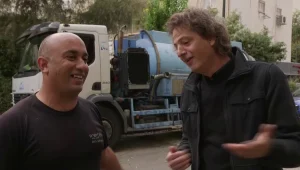 הכירו את האיש עם המקצוע הכי מסריח שיש