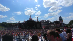 היישר מטומורולנד: DJ KSHMR מגיע לתל-אביב