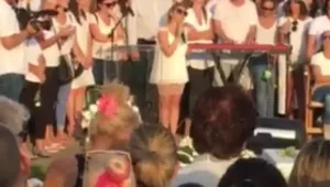 "תחזור אליי בבקשה": שירי מימון נפרדת מאמיר פרישר גוטמן בביצוע מרגש בהלוויתו