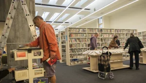 נחשף: אלו 5 הספרים שהתל אביבים הכי אוהבים