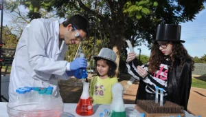 לא רק פסטיגל: 3 הצעות לבילוי לא שיגרתי עם הילדים בחנוכה