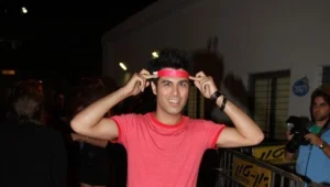 צביעות? מדוע כוכבי הילדים מקדמים את האפליקציה השערורייתית?