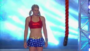 תשכחו מגל גדות: הכירו את גיבורת העל האמיתית שקורעת את הרשת