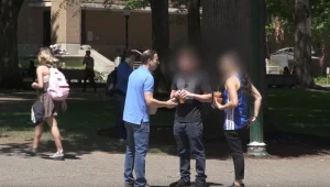 ניסוי חברתי מזעזע בארה"ב: האם הייתם תורמים כסף להשמדת מדינת ישראל?