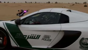 רחפן נגד מקלארן: מי ניצח בדו קרב המהיר והעצבני הזה?