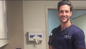 האנטומיה של ד"ר מייק: הרופא החתיך שכבש את אינסטגרם