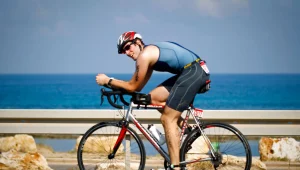 משפחתו של רוכב האופניים שנהרג ל- waze: "עזרו לנו למנוע את האסון הבא"